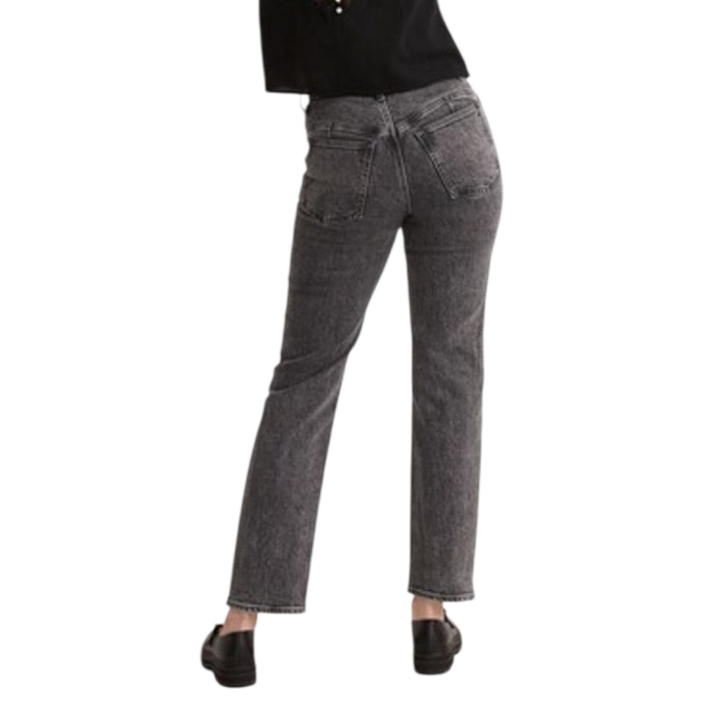 Madewell Vintage Straight Jean - Picture 2 of 8